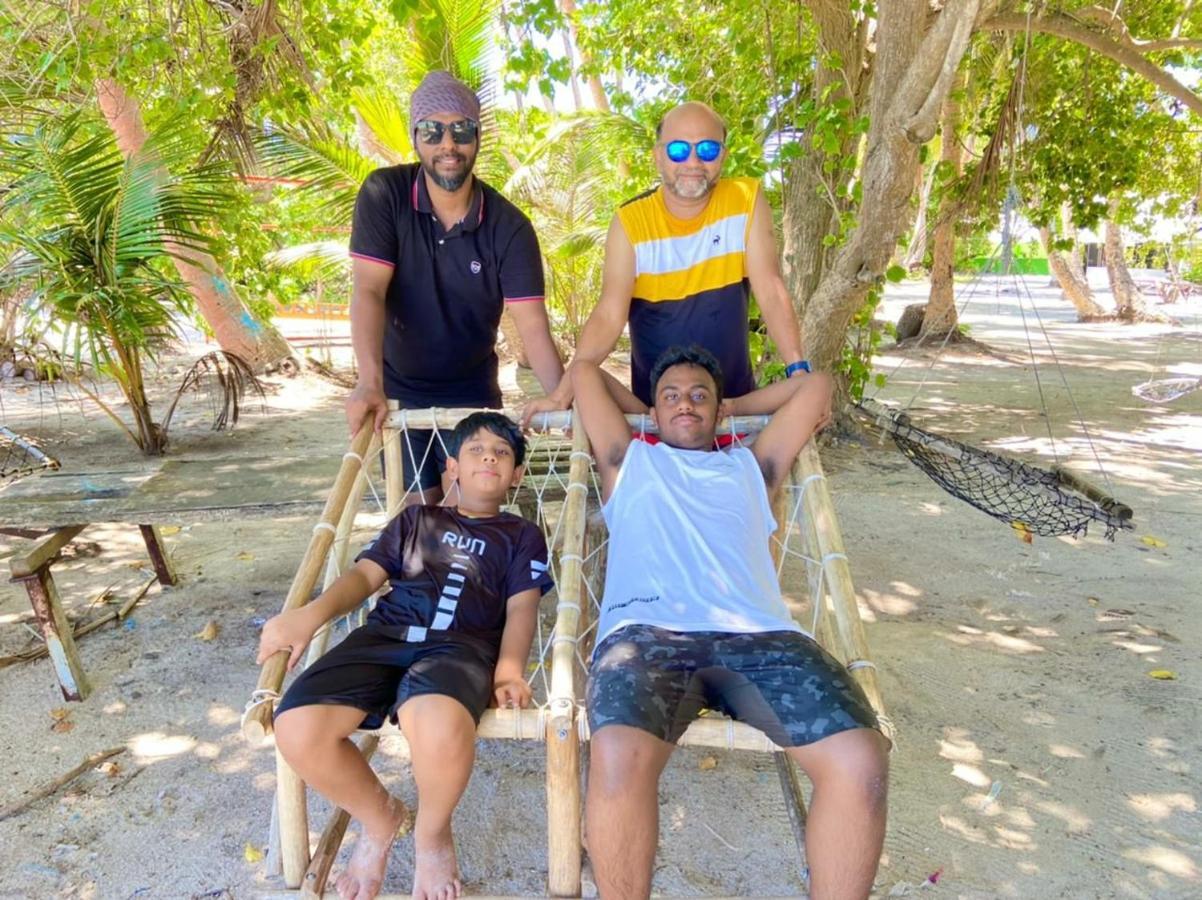 Ilaa Beach Maldives Гостевой дом